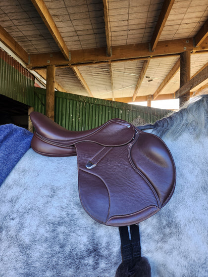 Bates Brown 17.5" Elevation Deep Seat Jump Saddle