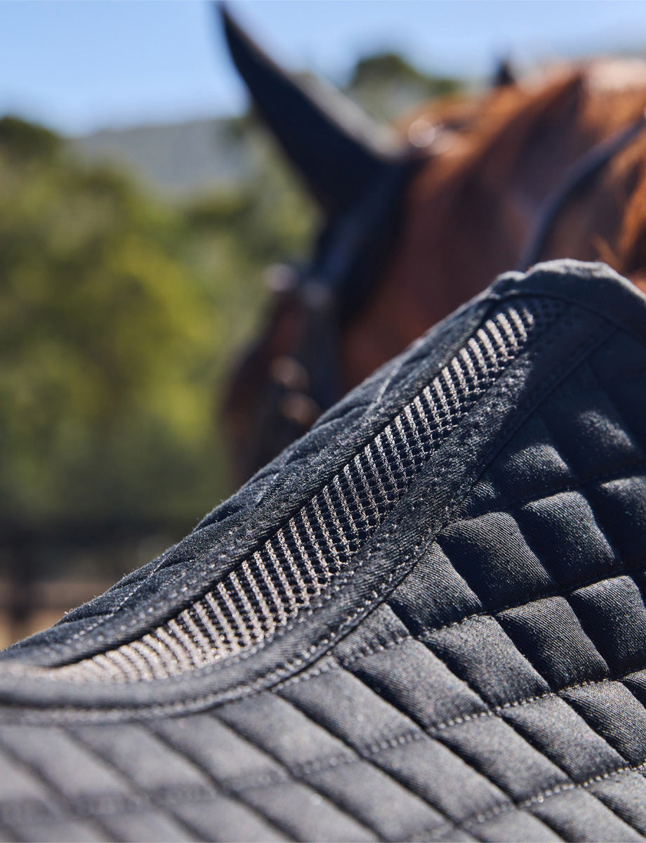 WeatherBeeta Prime Air-Tec Jump Shaped Saddle Pad